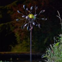 Gemini Wind Spinner with Solar Crackle Globe