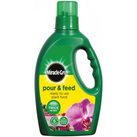 Miracle-Gro Pour & Feed Ready to Use Plant Food 1lt