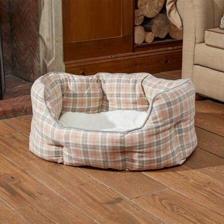 County XL Oval Bed
